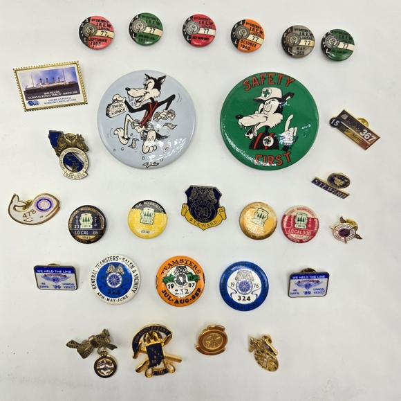 Lot of 28 Union Teamster IBEW Lapel Pins Shop Stewards Buttons Pinbacks Souvenir - Picture 1 of 8